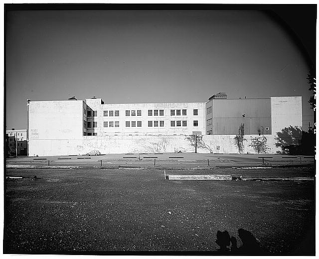Ford Cleveland Assembly Plant Side elevation, looking east